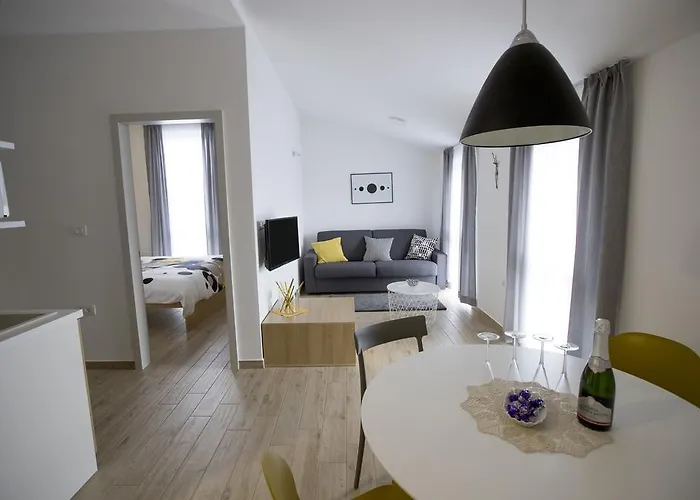 Apartma Grze * Постойна